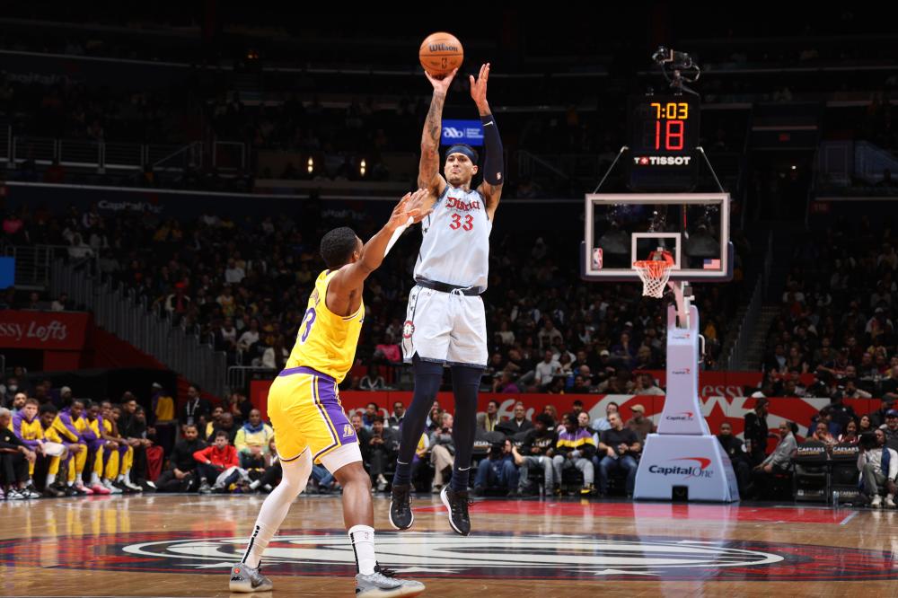 与球员建立 与球员建立