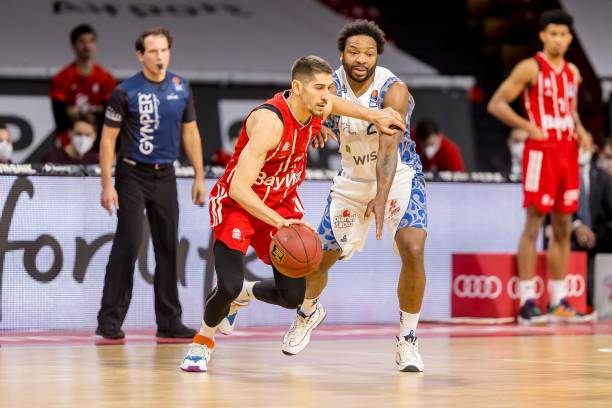 季后赛乃至 季后赛乃至