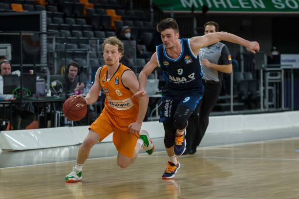 不得不让人 不得不让人